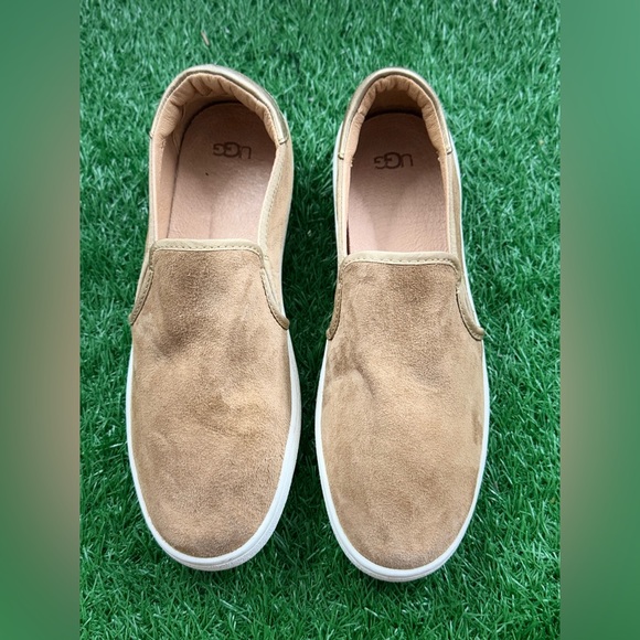 UGG Shoes - UGG Cas Slip On Sneaker Women’s Sz 10 Chestnut Suede 1019217 Brown Shoes